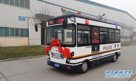 四川眉山鴻馬移動警務室發(fā)車 加強巡邏防范 拓寬便民新渠道