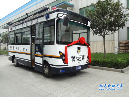 河北省滄州鴻馬移動警務(wù)室發(fā)車—智能警用裝備搭建便民服務(wù)平臺