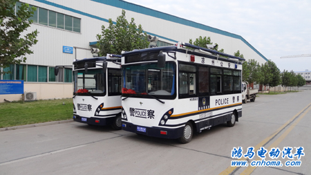 甘肅省武威市涼州區(qū)鴻馬移動警務(wù)室發(fā)車——打造社會治安防控新亮點(diǎn)