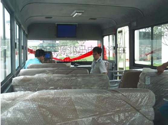 鴻馬軍工電動(dòng)客車 m.ht52gg.com