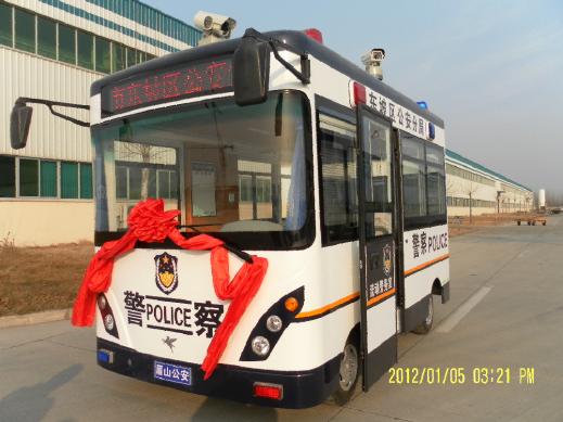 眉山東坡區(qū)流動(dòng)警務(wù)車